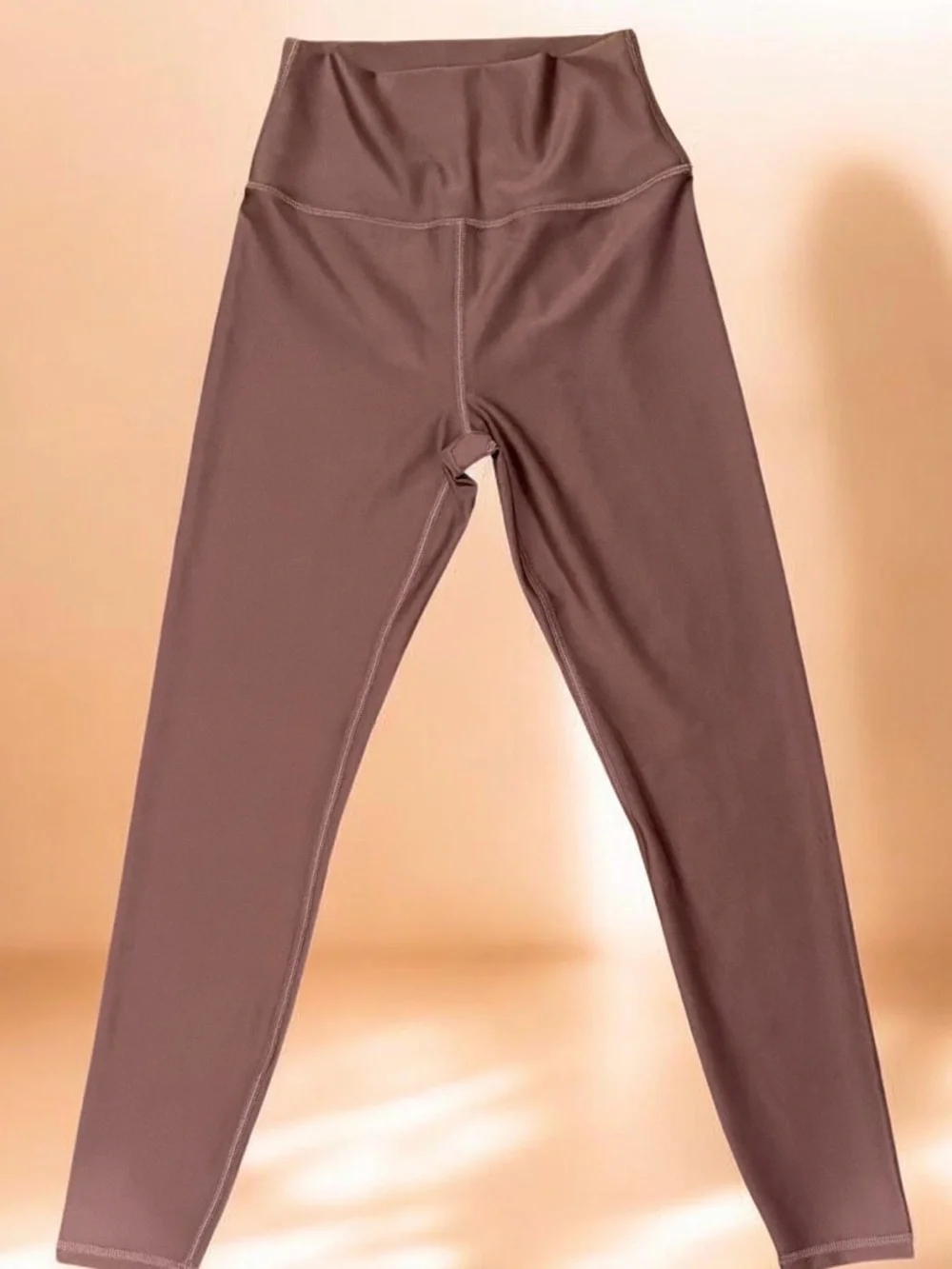 ALO Yoga 7/8 Airlift Leggings in Mushroom